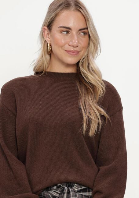 ALIX THE LABEL LADIES KNITTED SHOULDER PADS PULLOVER Pulls & Gilets en marron - large