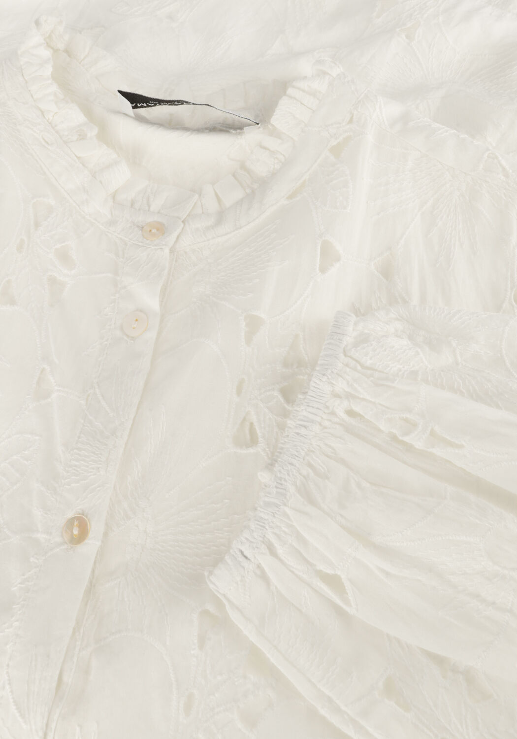 AMAYA AMSTERDAM LOISA Blouses en blanc - large