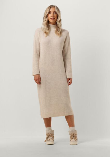 SELECTED FEMME Robe midi SLFMALINE LS KNIT DRESSHIGH NECK en beige - large