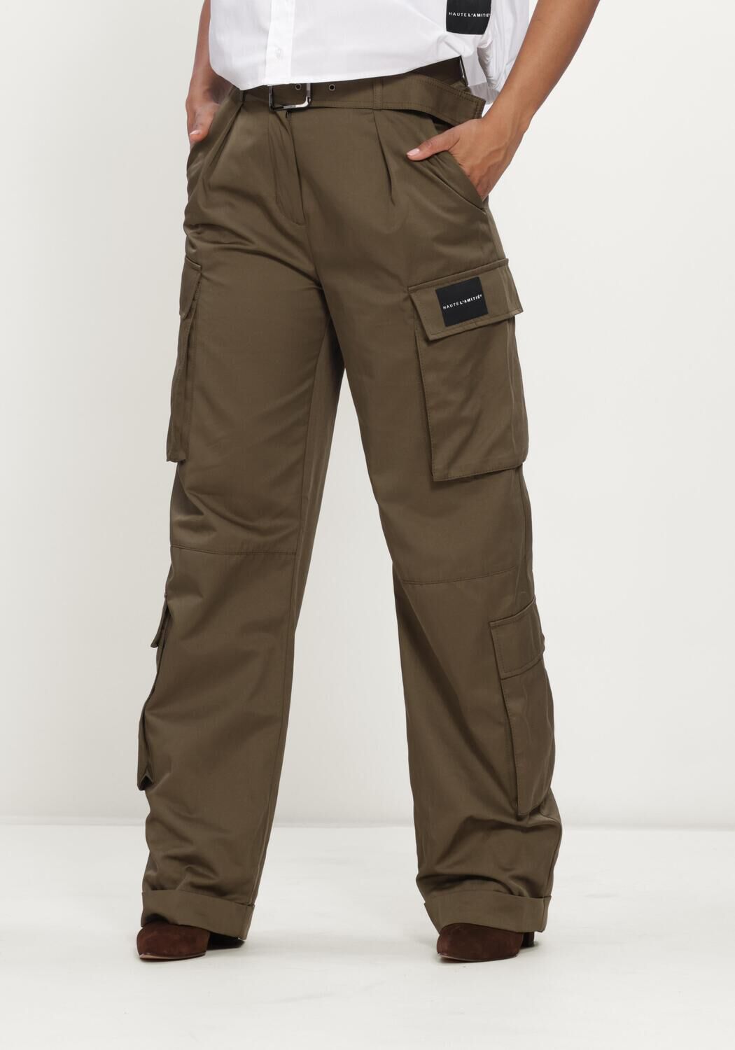 Donkergroene HAUTE L'AMITI&Eacute; Broeken/jumpsuits RABI CARGO POCKET TALL PANT - large