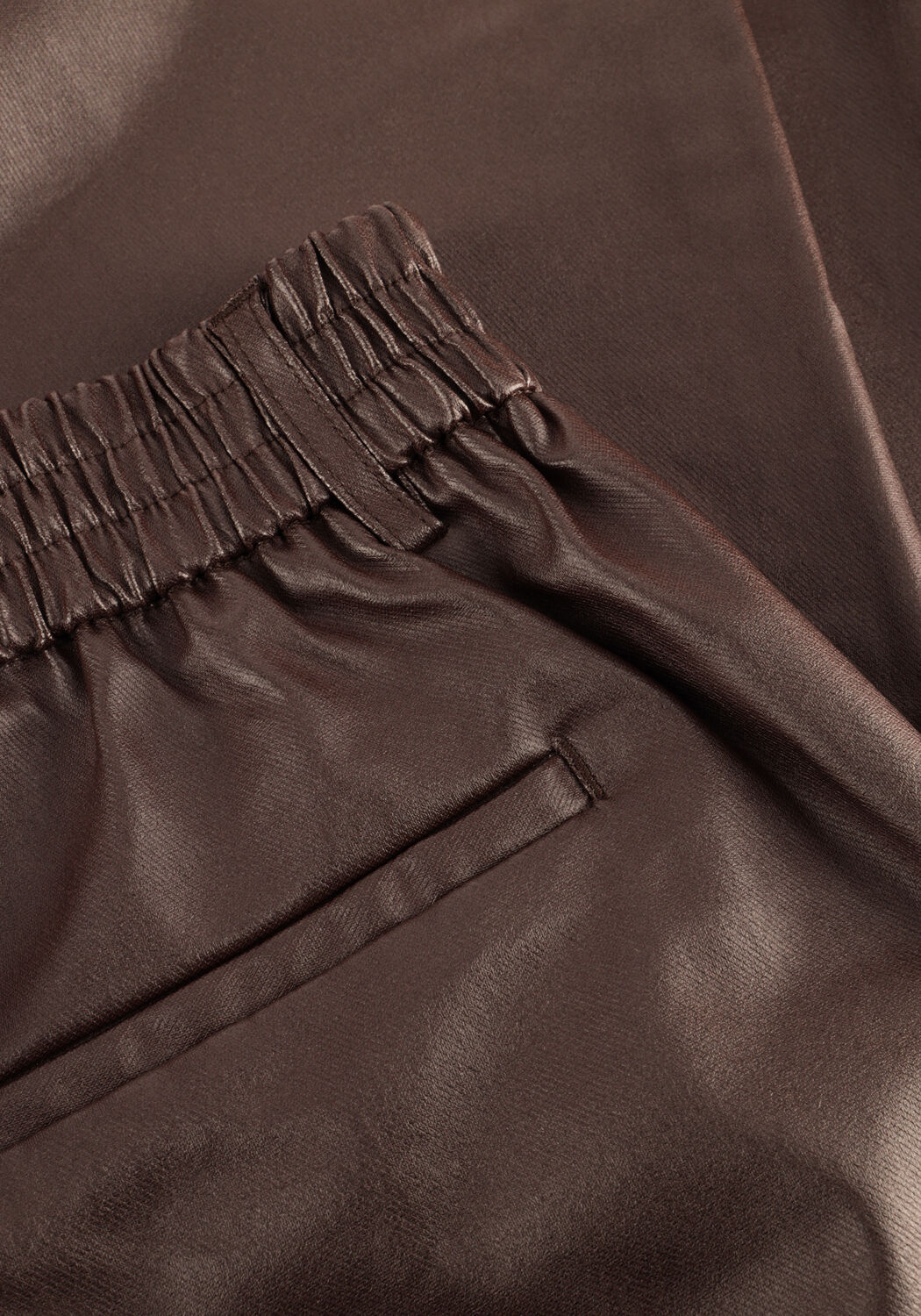 OBJECT Pantalon large OBJMELBA LISA WIDE COATED PANT en marron - large