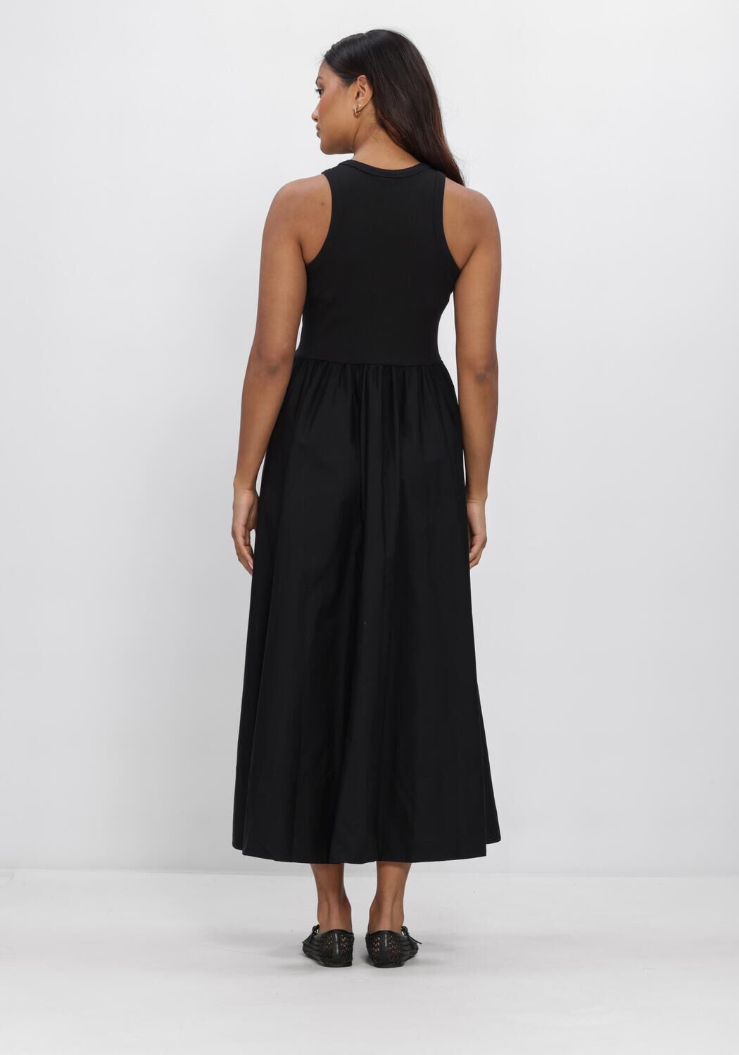 Y.A.S. Robe maxi YASMIRA SL LONG DRESS en noir - large