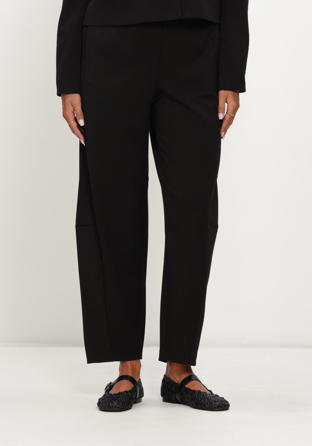 OBJECT Pantalons longs OBJLISA HW ANKEL BARREL en noir - large