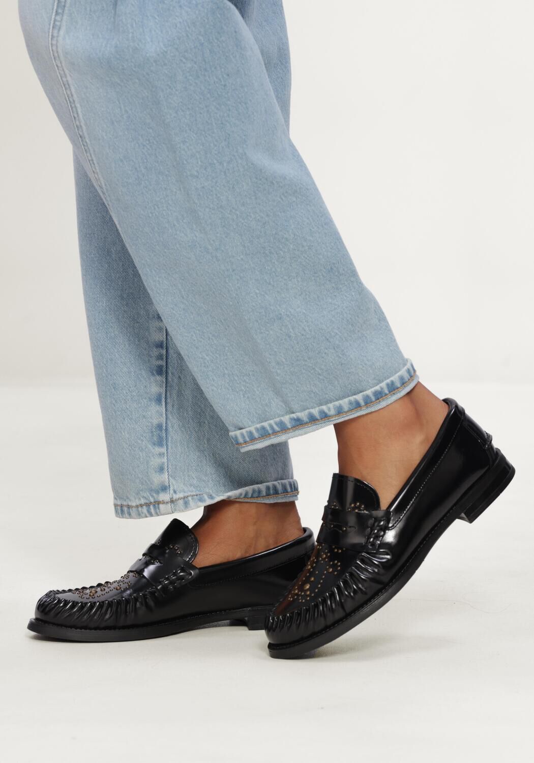CTWLK JULIA Loafers en noir - large