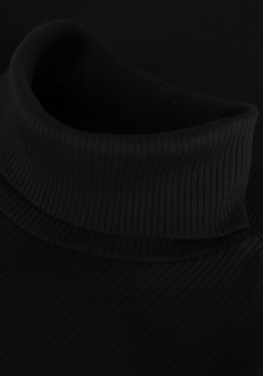 GESTUZ Col roul&eacute; ROLLA GZ ROLLNECK en noir - large