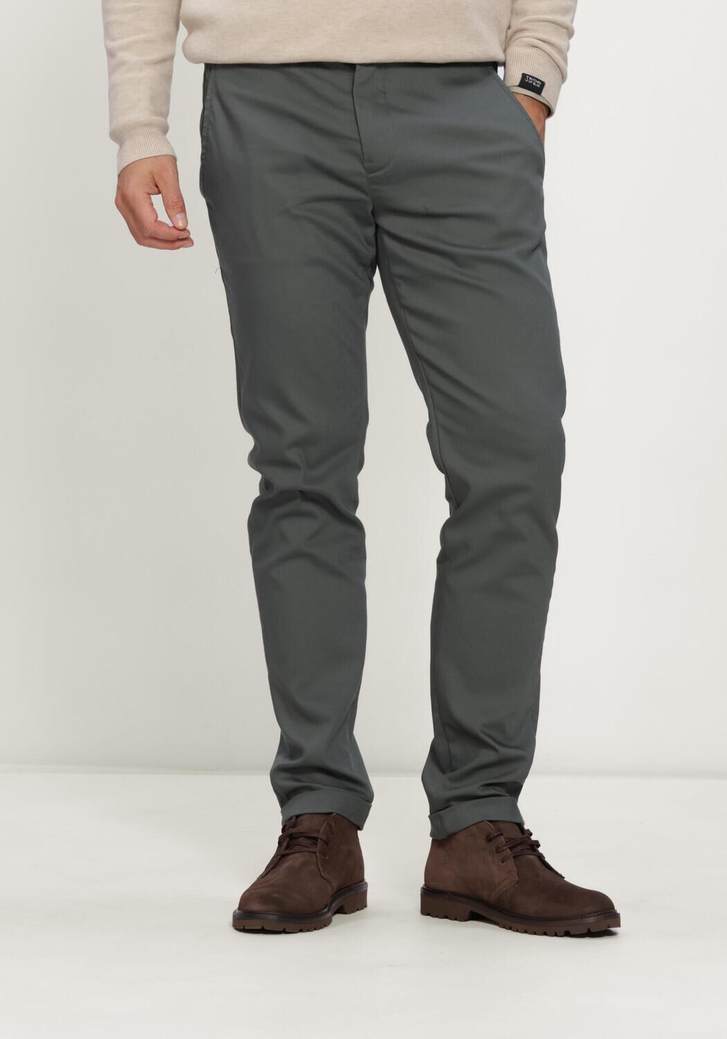 Groene CAST IRON Chino CYLAS TAPERED CHINO MEGDA POWER - large