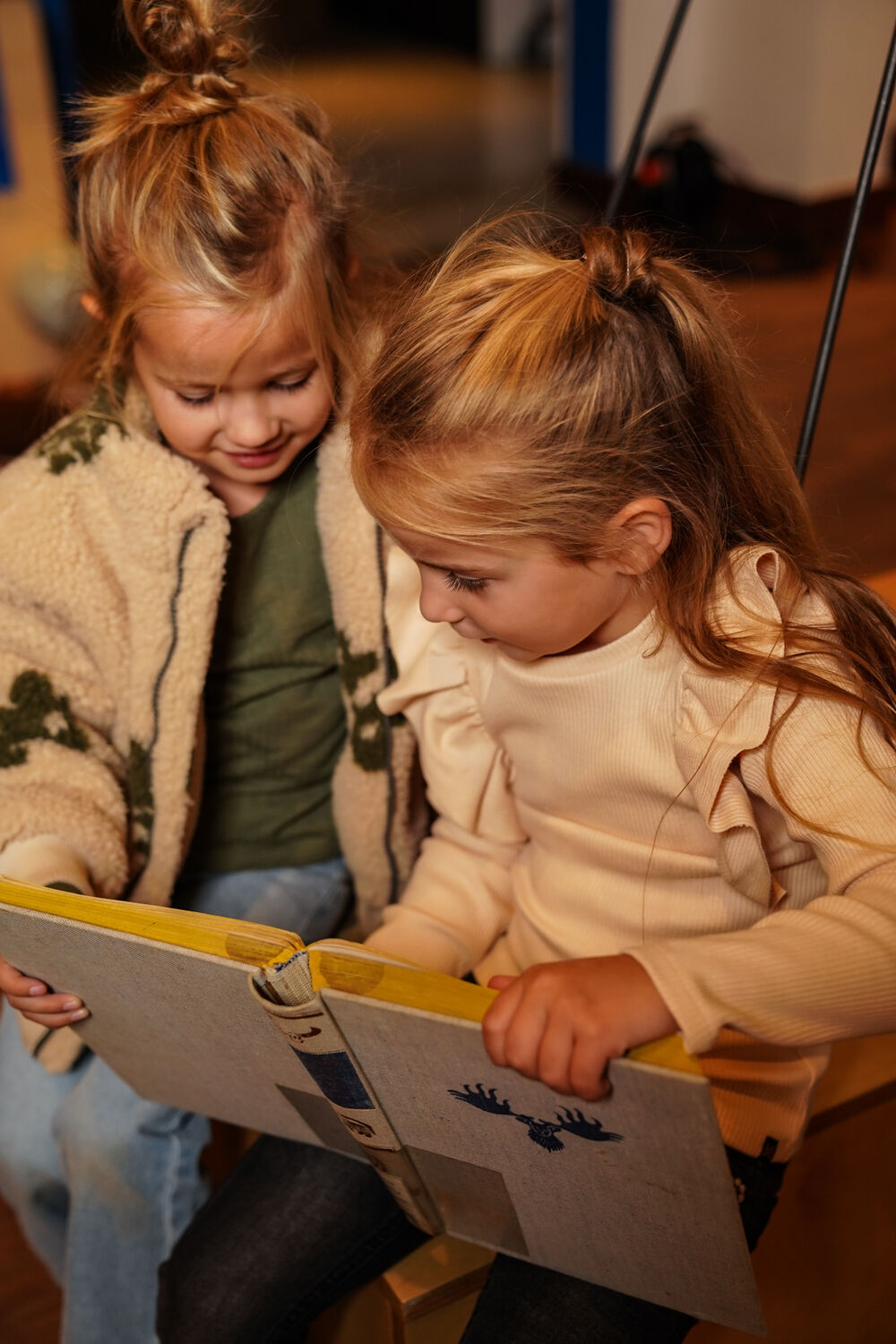 KOKO NOKO Haut O56959 en orange - large