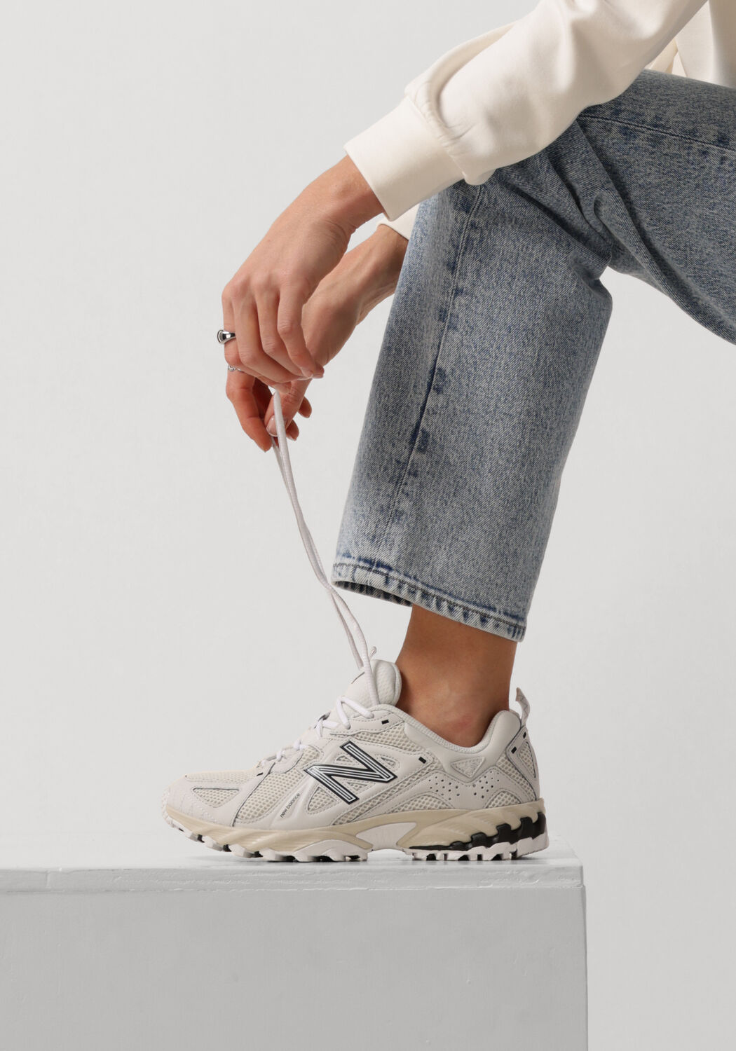 Witte new balance dames online