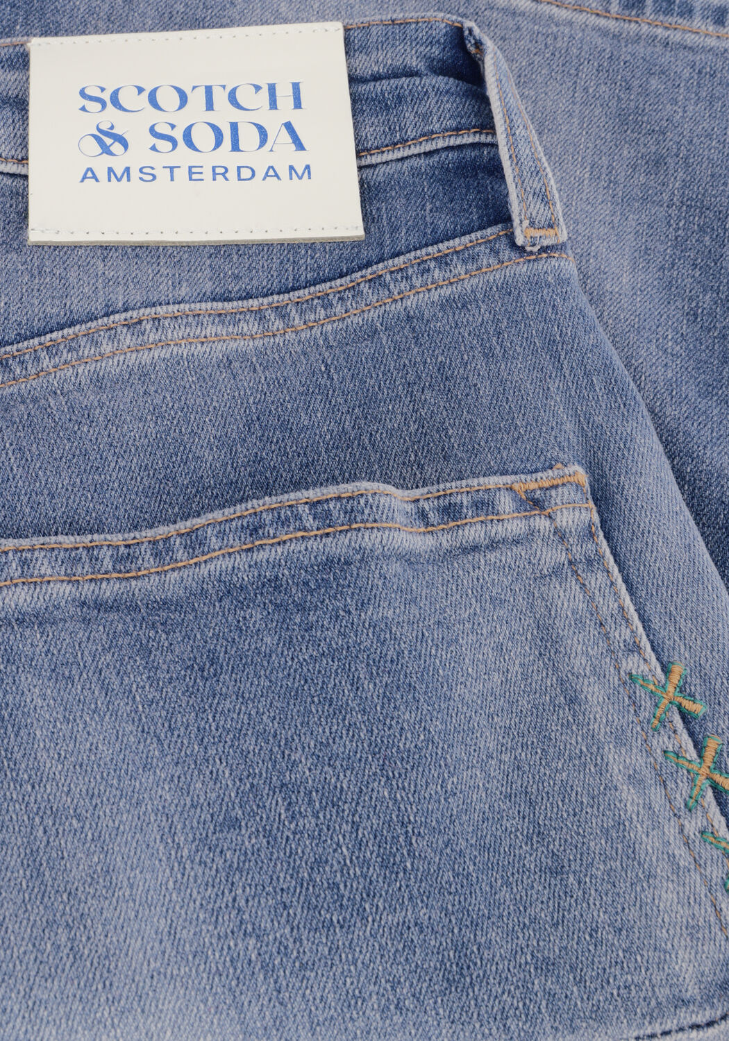 SCOTCH & SODA Pantalon courte RALSTON REGULAR SLIM SHORT en bleu - large