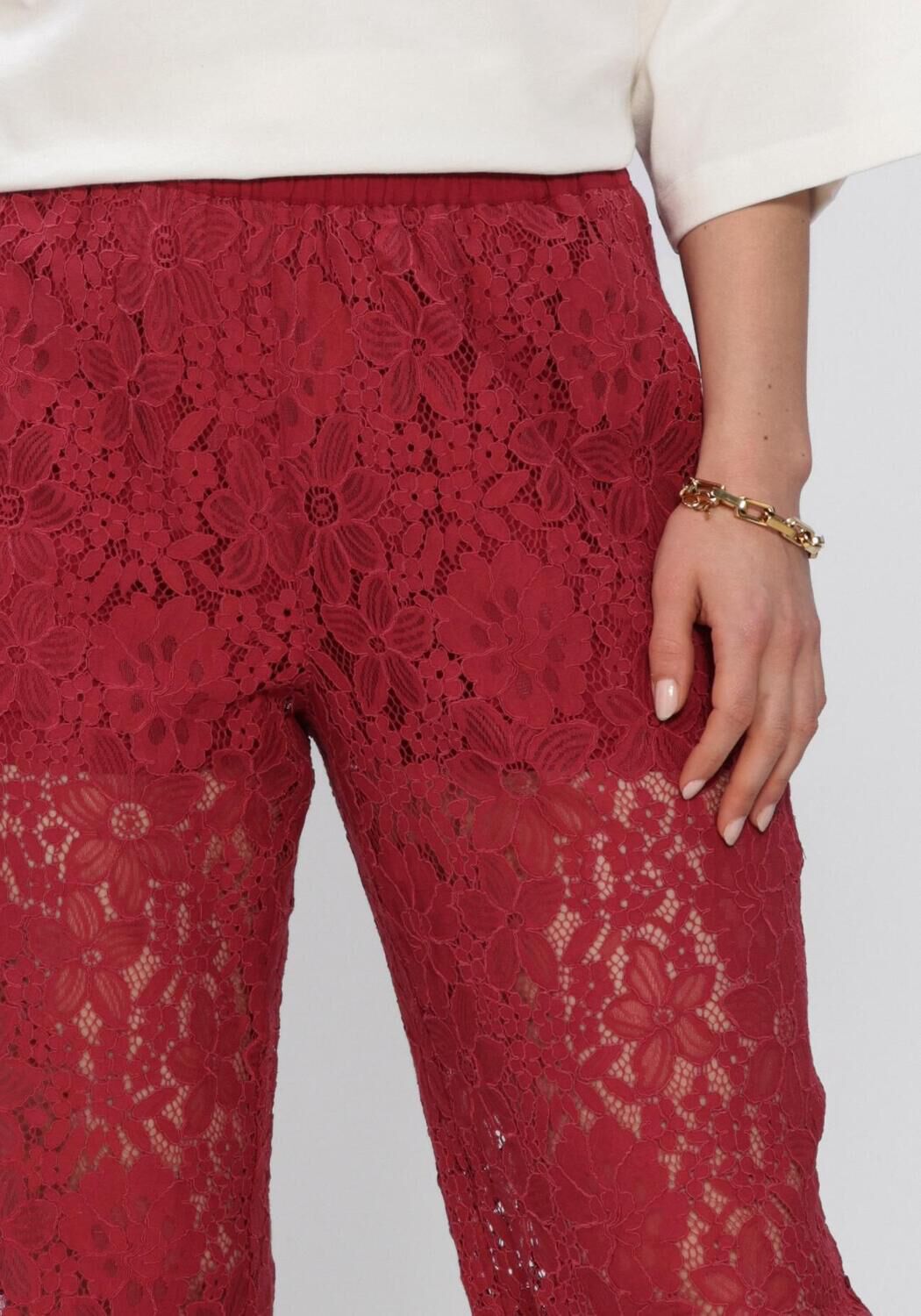 Rode CATWALK JUNKIE Broeken/jumpsuits PULL ON LACE TROUSERS - large