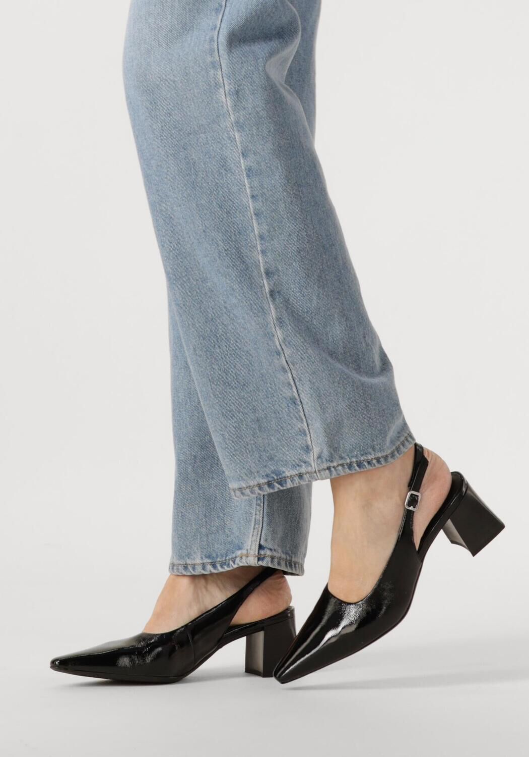 VAGABOND SHOEMAKERS Slingbacks ALTEA 460 en noir - large