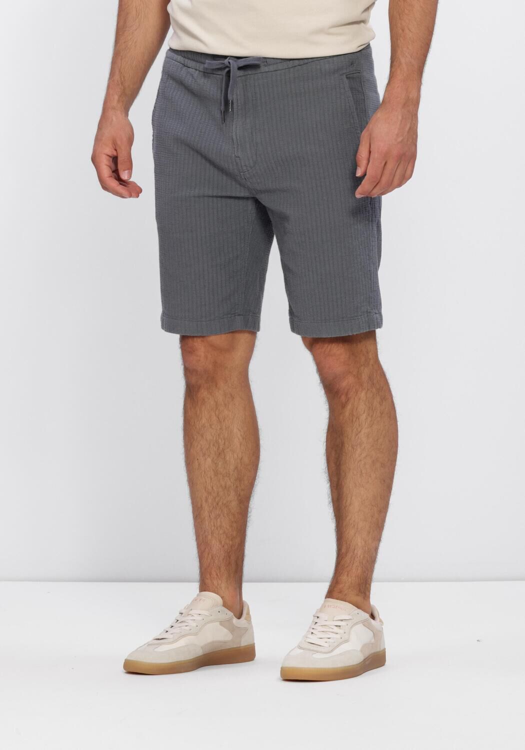 CAST IRON Pantalon courte CHINO SHORTS STRUCTURE Gris fonc&eacute; - large