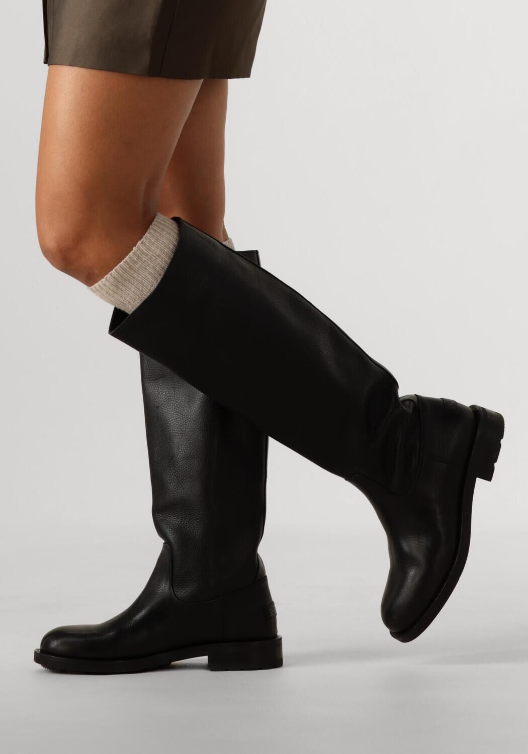 SHABBIES Bottes hautes ALYD TUBA en noir - large