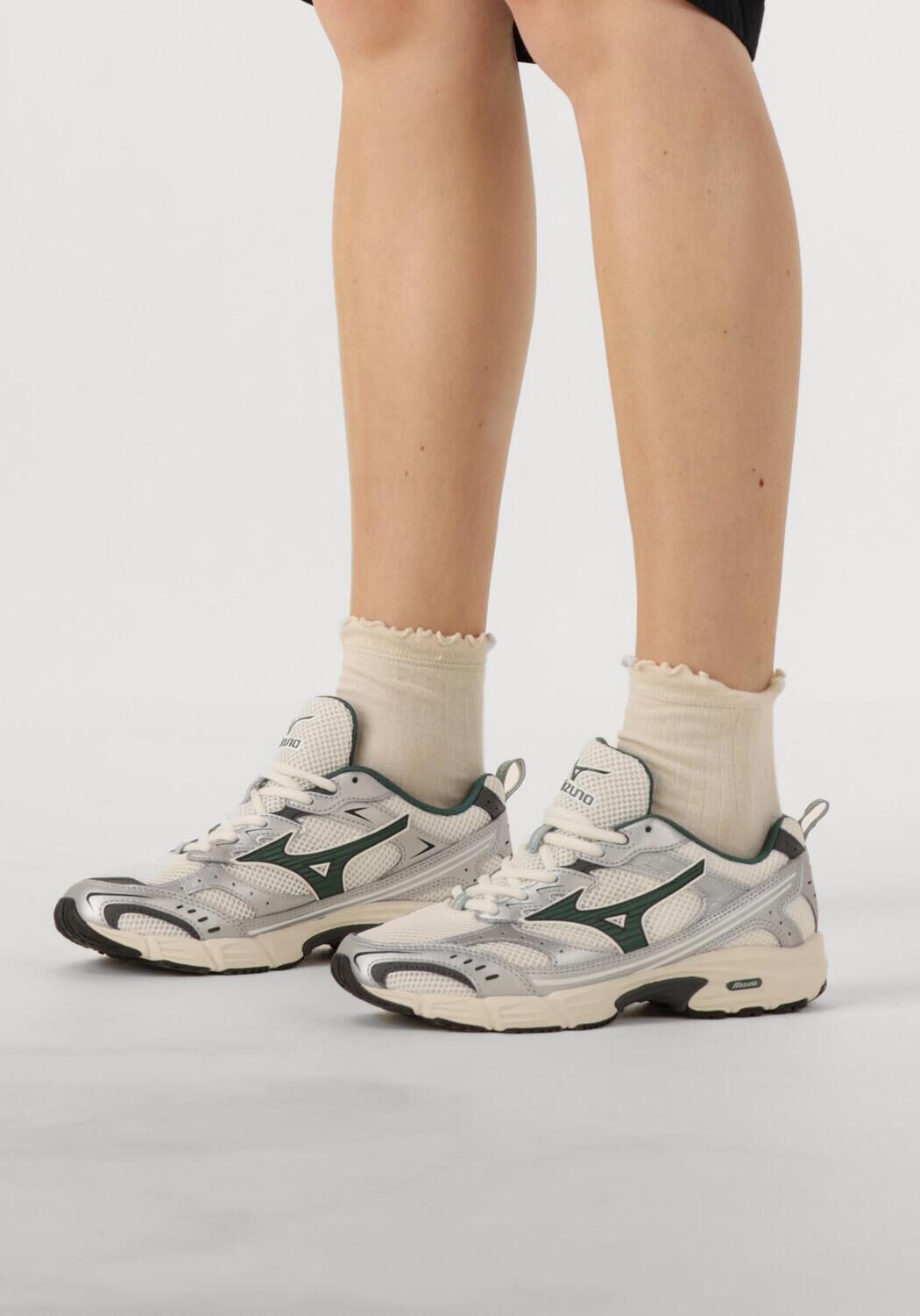 Zilveren MIZUNO Sneakers MXR DAMES - large