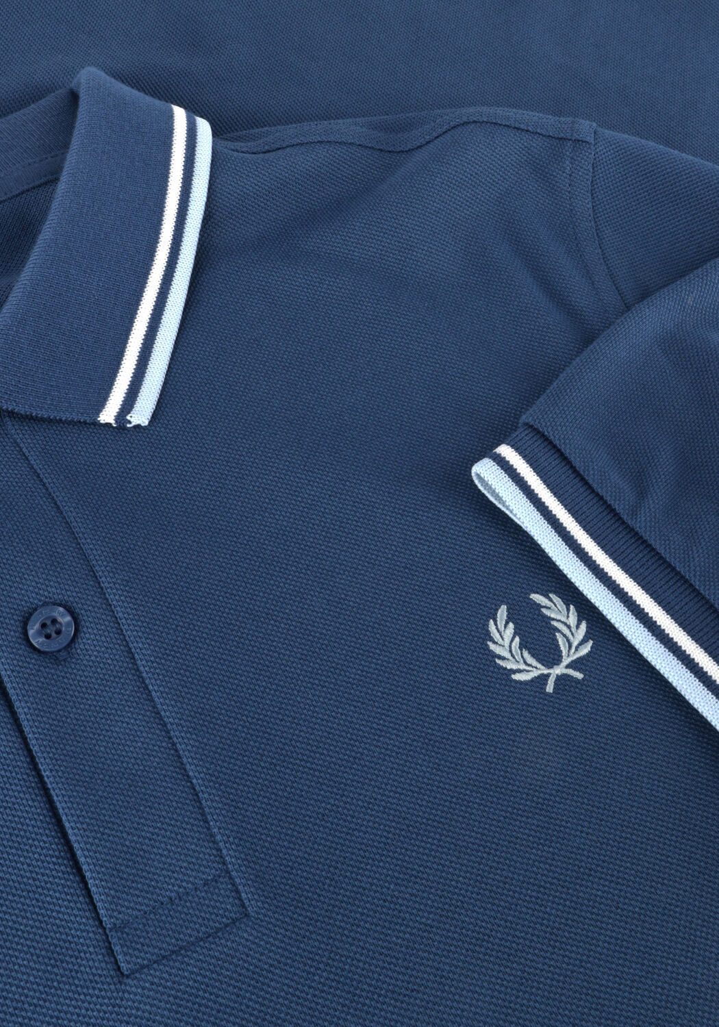 FRED PERRY Polo THE TWIN TIPPED FRED PERRY SHIRT en bleu - large