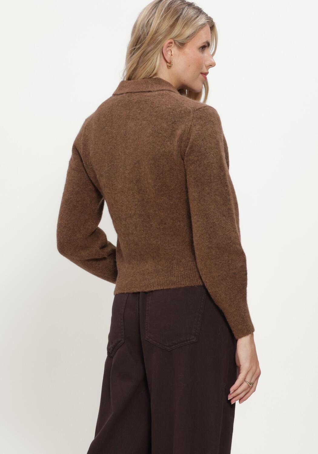KNIT-TED Gilet DANNY CARDIGAN en marron - large