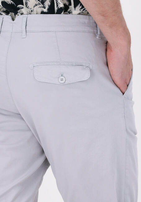 DRYKORN Pantalon courte KRINK 270029 en gris - large