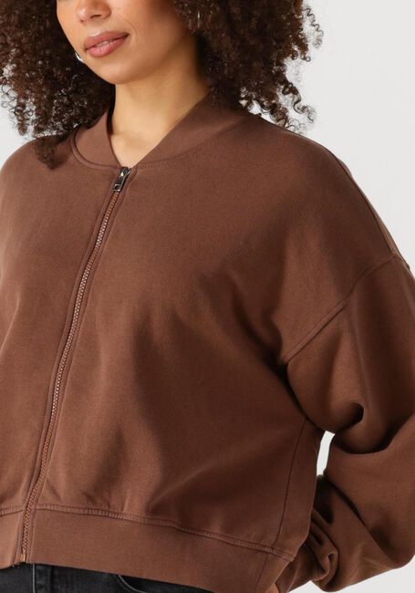 MY ESSENTIAL WARDROBE Gilet METAMW SHORT SWEAT JACKET en marron - large