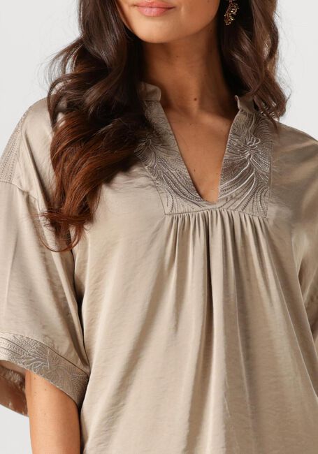 NUKUS Haut NINA TOP SILKY en marron - large