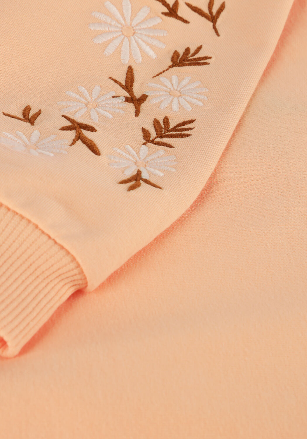 Oranje KOKO NOKO Sweater P54919 - large