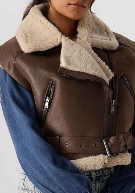 SUMMUM Gilet GILET LAMMY en marron - large