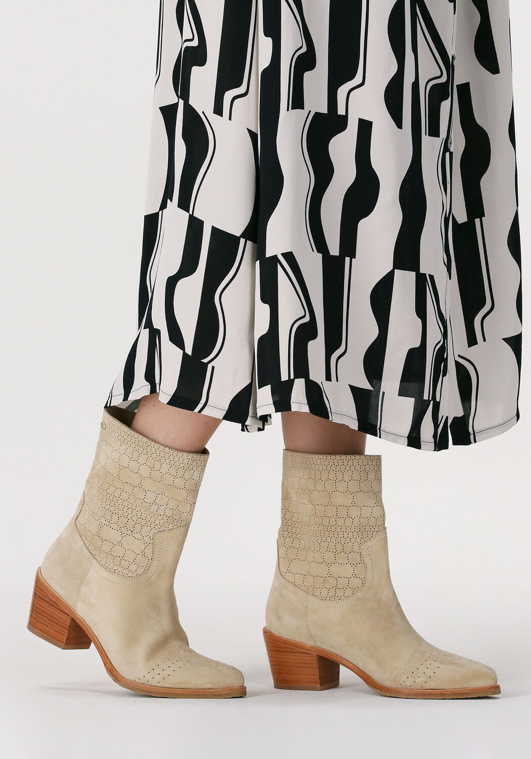 Beige FRED DE LA BRETONIERE Cowboylaarzen 182010110 | Omoda