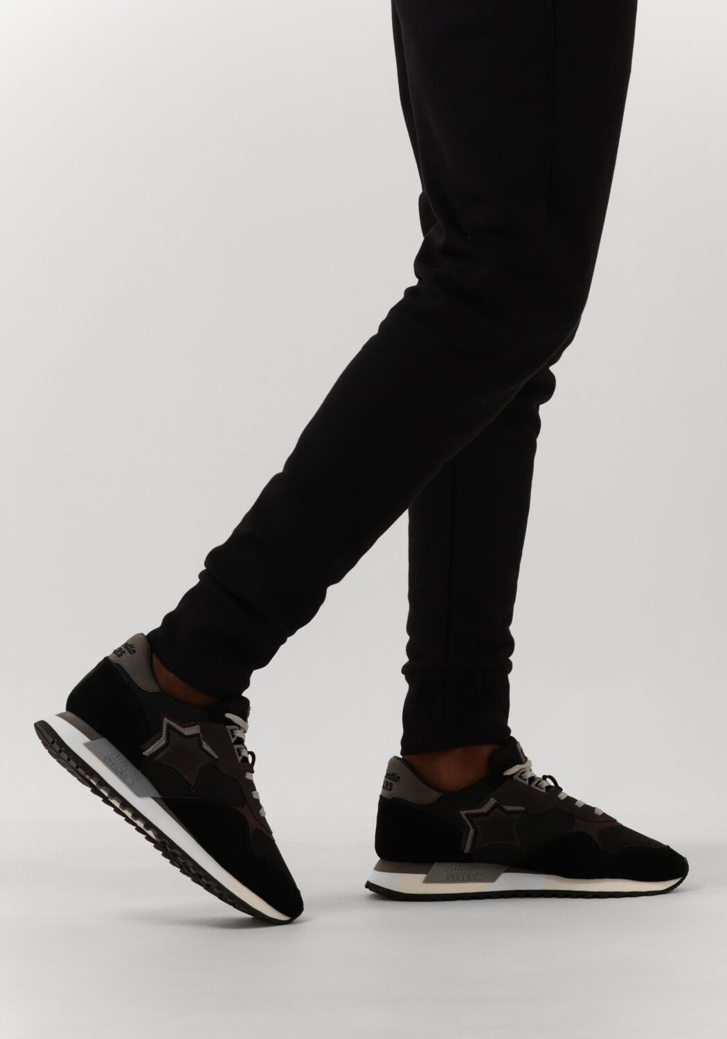Zwarte ATLANTIC STARS Sneakers DRACOC - large