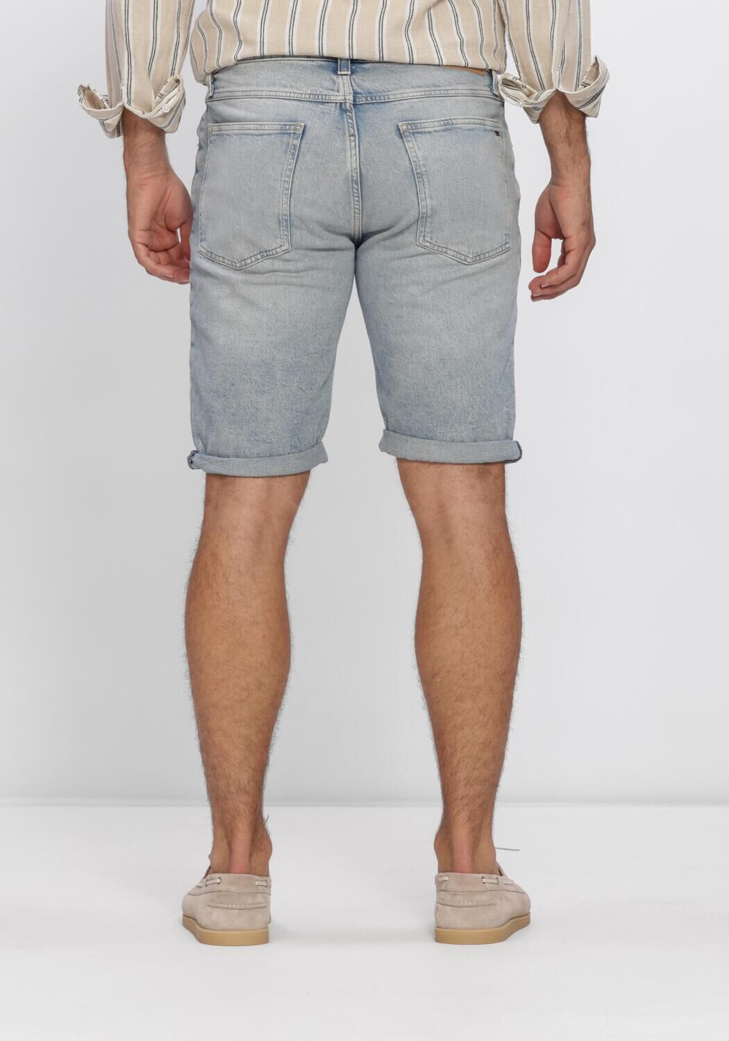 Lichtblauwe TOMMY JEANS Jeans RONNIE SHORT - large