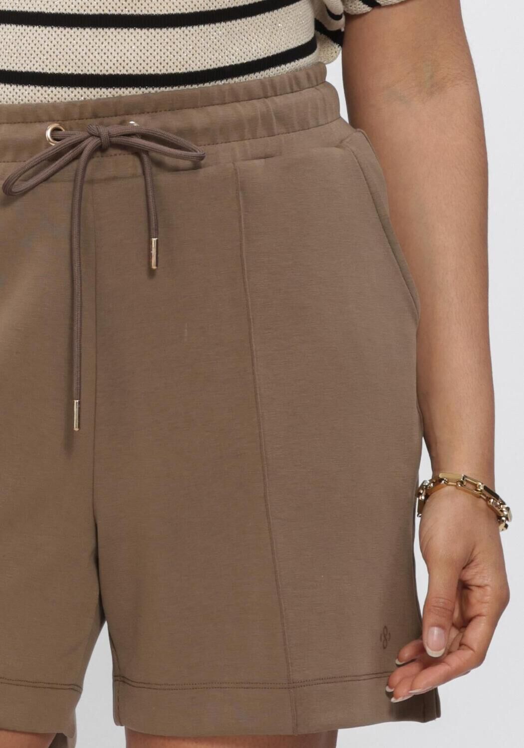 SUMMUM SHORT SOFT SCUBA Pantalons Sable - large