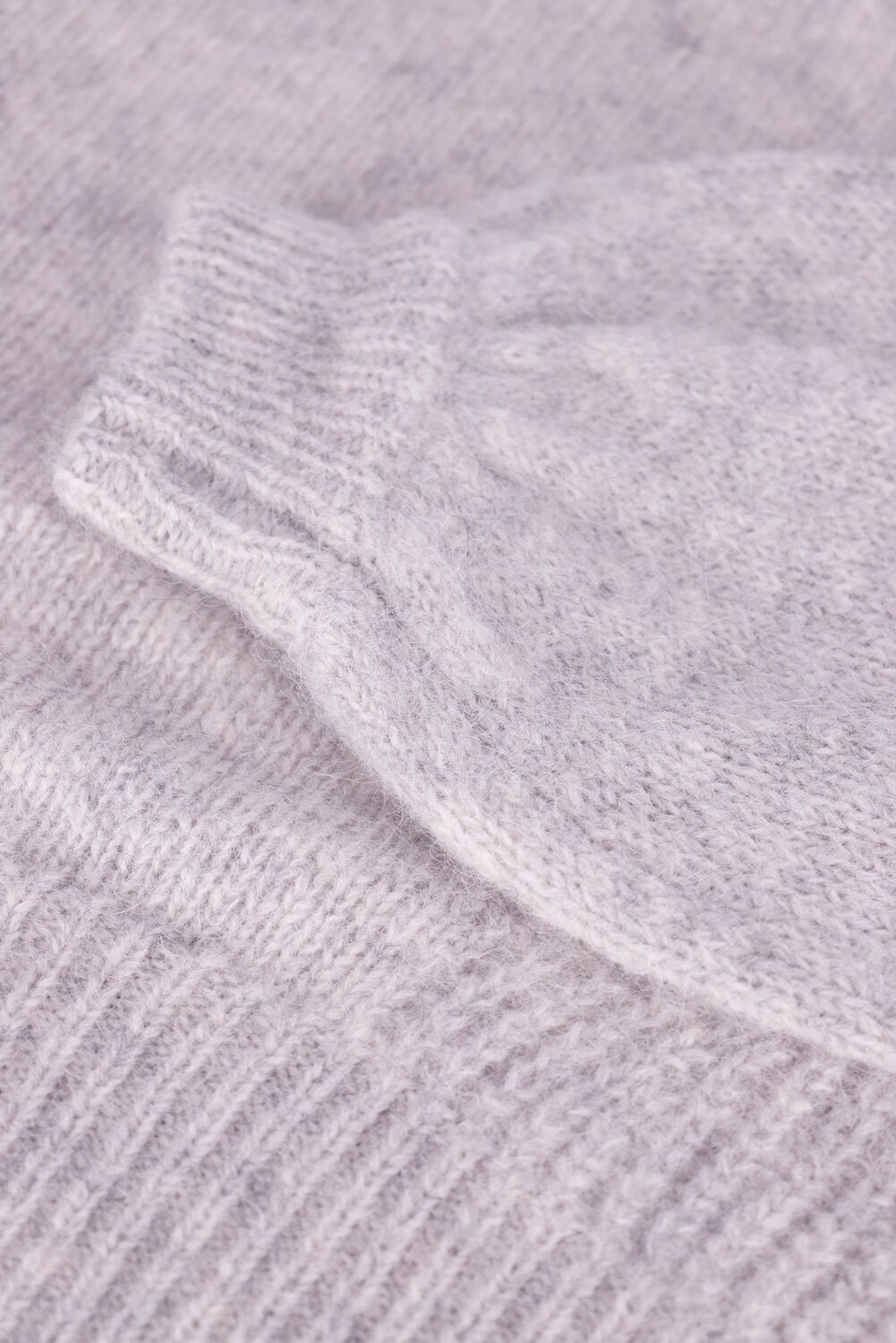 Lichtgrijze GESTUZ Trui DIANKAGZ PULLOVER - large