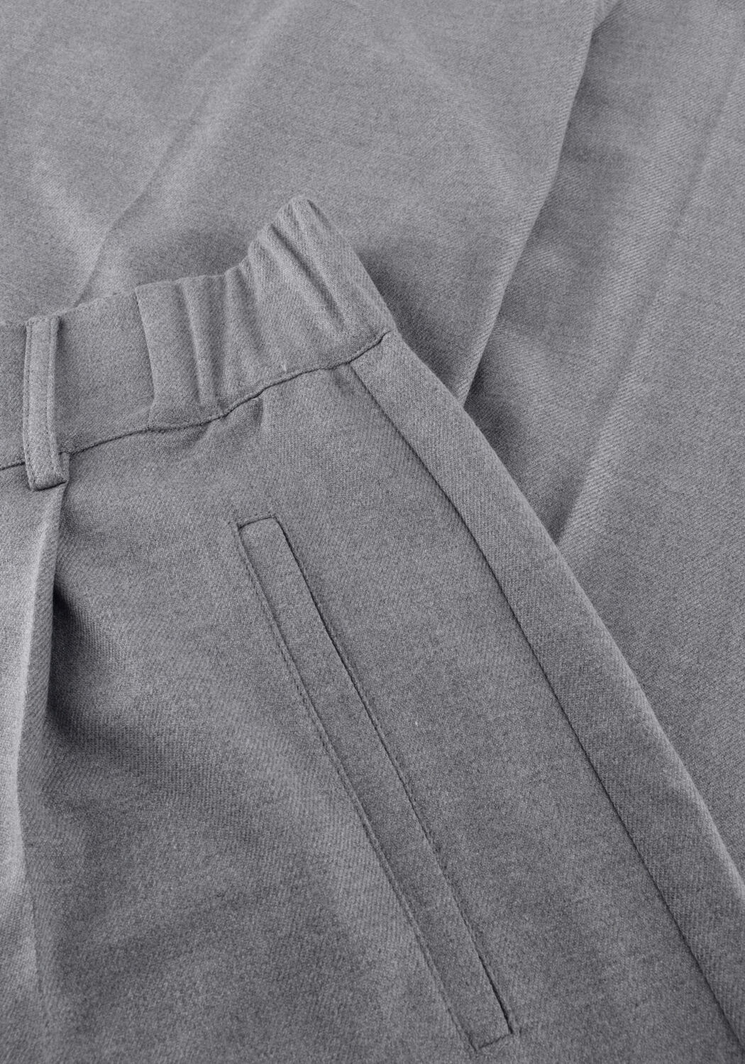 EST'SEVEN JILDAU TROUSER Pantalons Gris clair - large