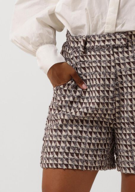 MINUS AMAYA SHORTS Pantalons en marron - large