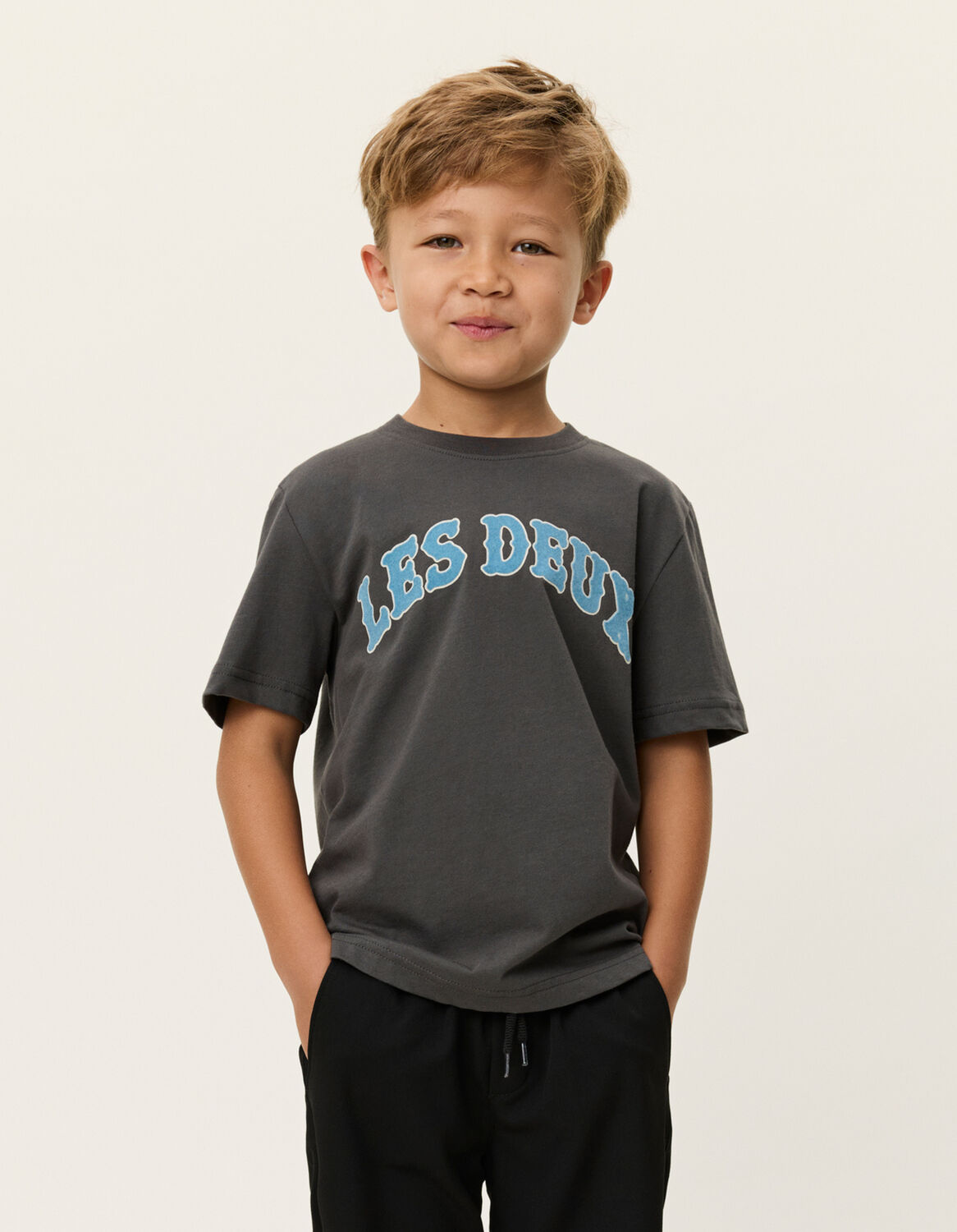 LES DEUX T-shirt BRADY WESTERN T-SHIRT Gris fonc&eacute; - large