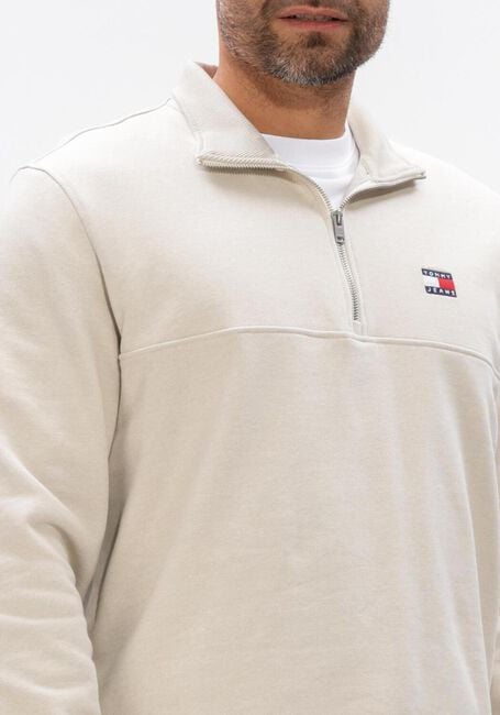 TOMMY JEANS Pull TJM REG BADGE QZ EXT &Eacute;cru - large