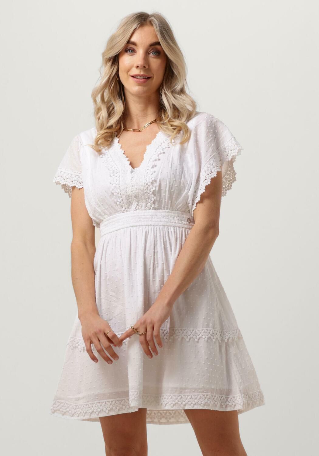 GUESS Mini robe SS FLARE VALERIA DRESS en blanc Omoda