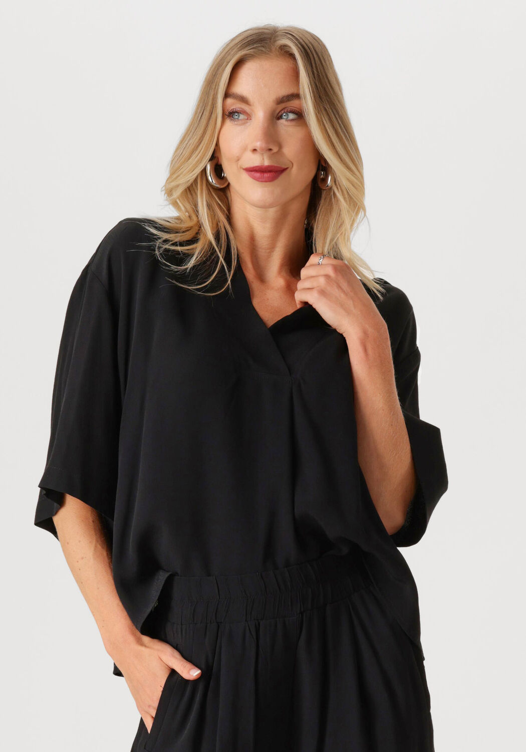 BY-BAR OWEN VISCOSE BLOUSE Blouses en noir - large
