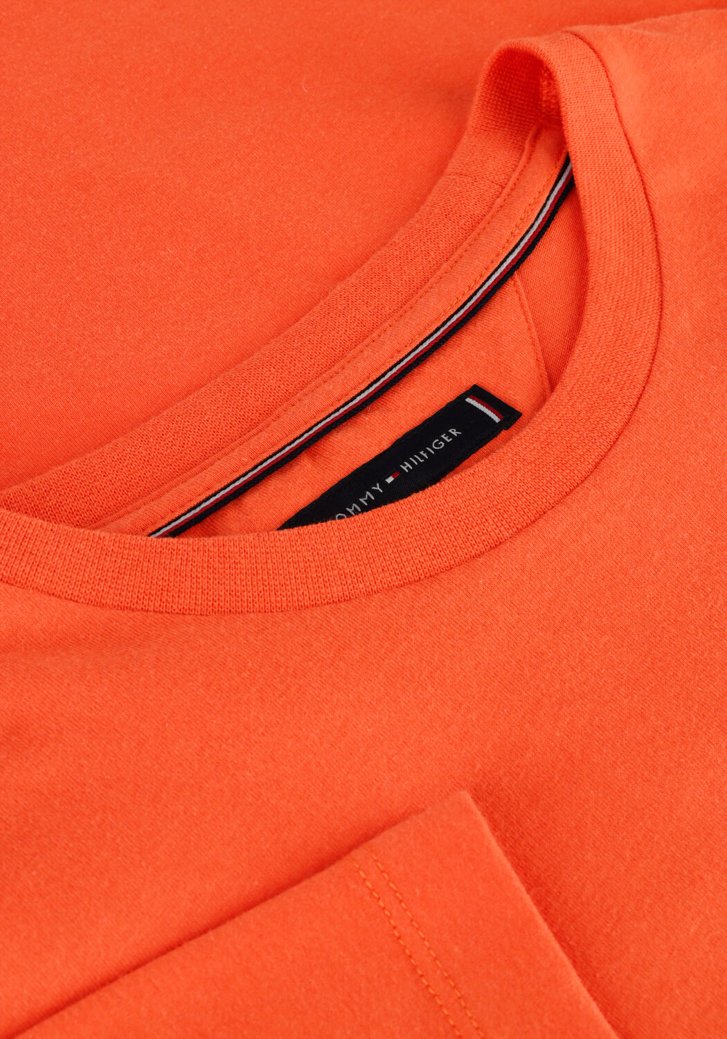 TOMMY HILFIGER T-shirt ESS SEASONAL REG FIT SOLID TEE en orange - large