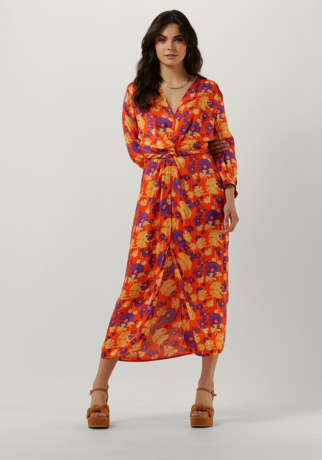 Idano robe outlet