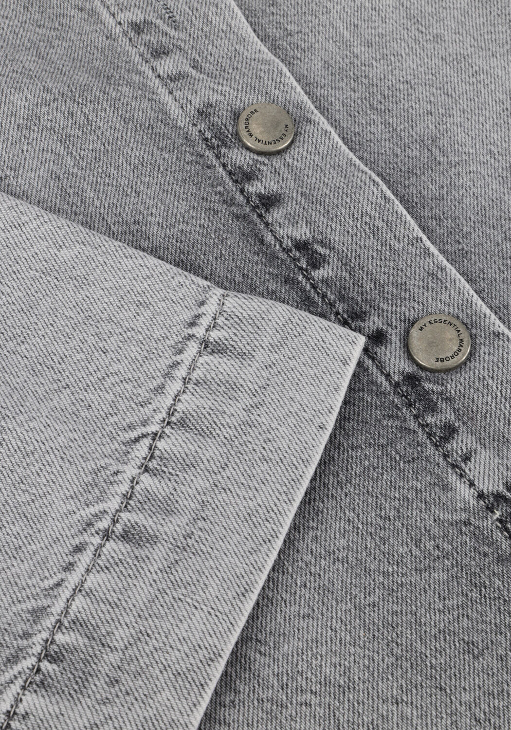 MY ESSENTIAL WARDROBE MALOMW143 BOXY SHORT SHIRT Blouses Gris clair - large