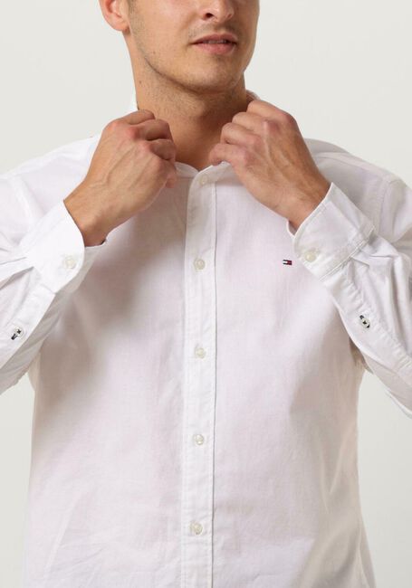 TOMMY HILFIGER Chemise décontracté CORE 1985 FLEX OXFORD RF SHIRT en blanc - large