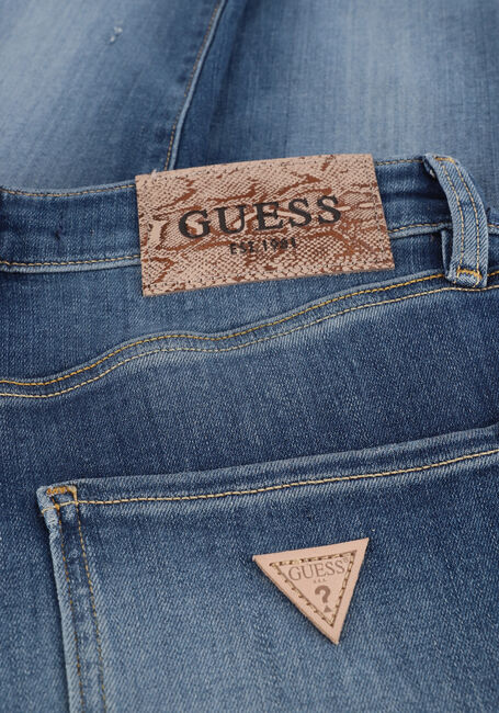 GUESS ULTIMATE SKINNY - large
