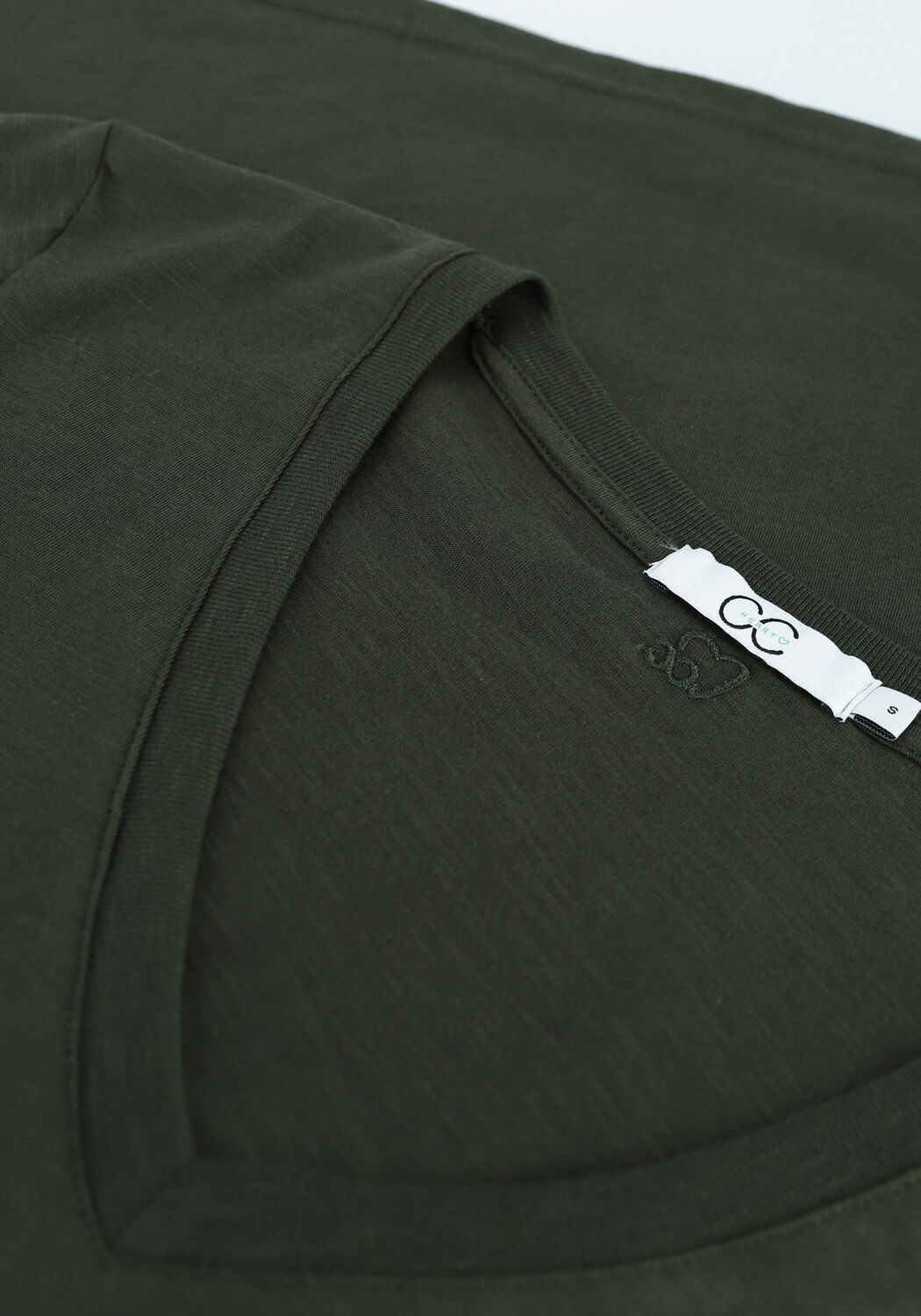 Donkergroene CC HEART T-shirt BASIC V-NECK TSHIRT - large