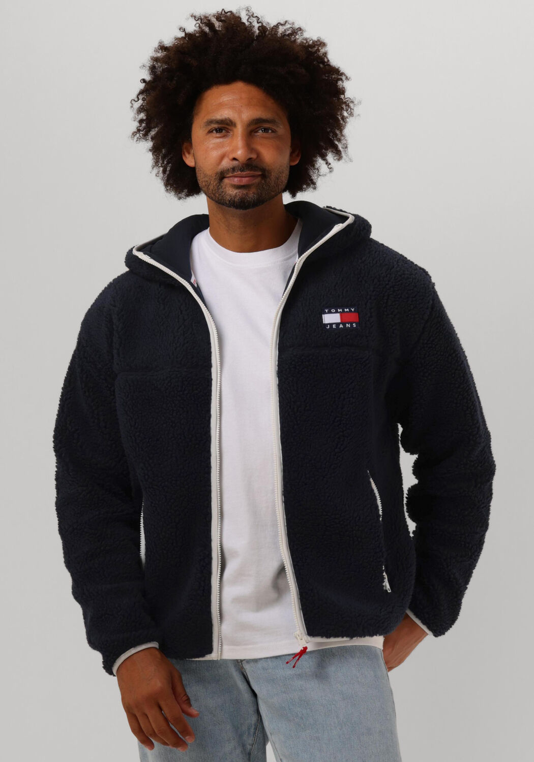 TOMMY JEANS Gilet TJM SHERPA ZIP THRU HOODIE Bleu fonce Omoda