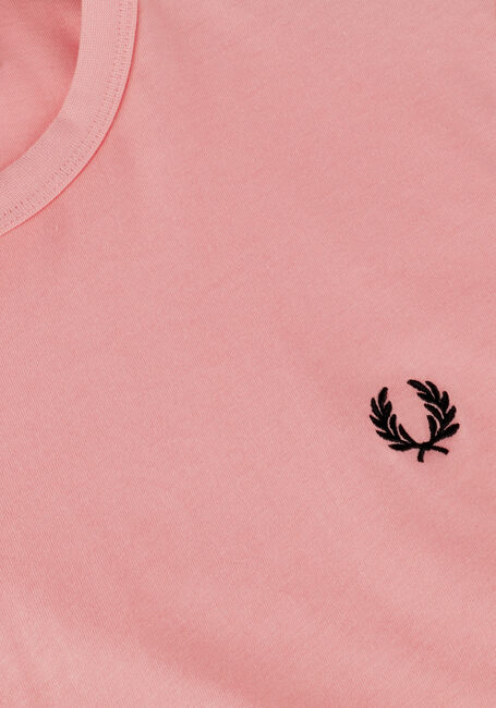 FRED PERRY T-shirt TAPED RINGER T-SHIRT en rose - large
