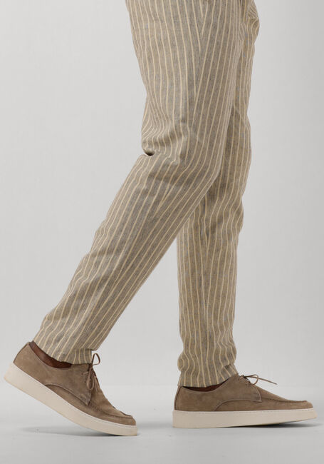 GIORGIO 13798 Chaussures à lacets en taupe - large