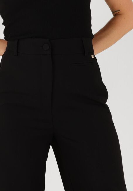 JOSH V Pantalon évasé KATE en noir - large