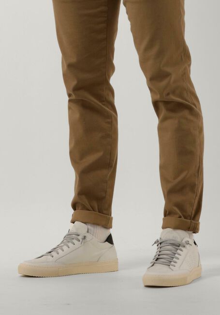 Witte P448 Lage sneakers SOHO MEN - large