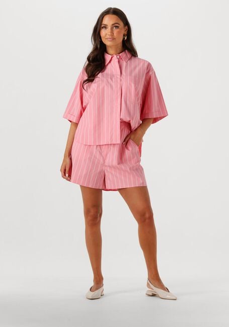 Lichtroze WITHBLACK Korte broek WBLGUNILLA STRIPE SHORTS - large