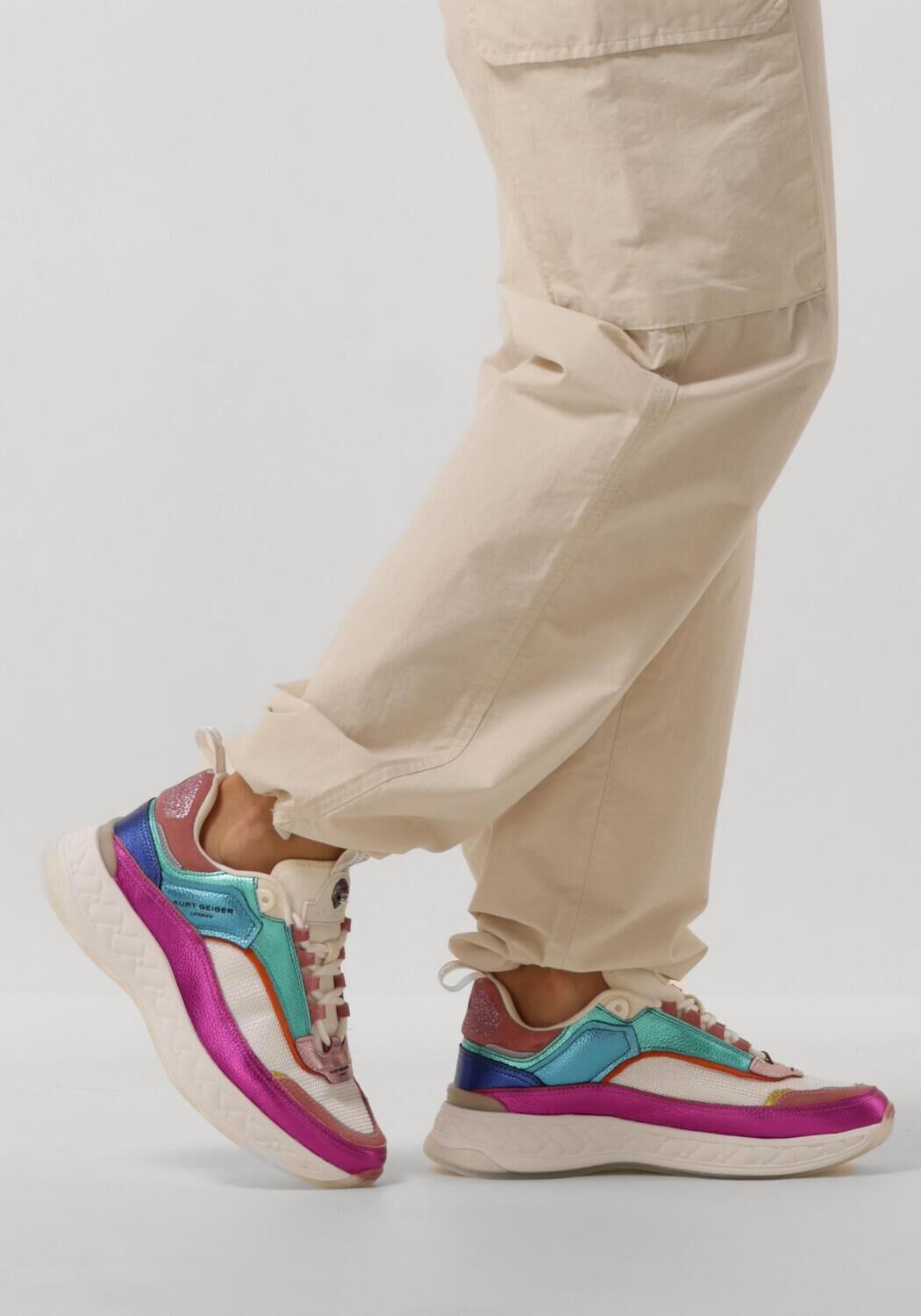 KURT GEIGER LONDON Baskets basses KENSINGTON SNEAKER en blanc - large