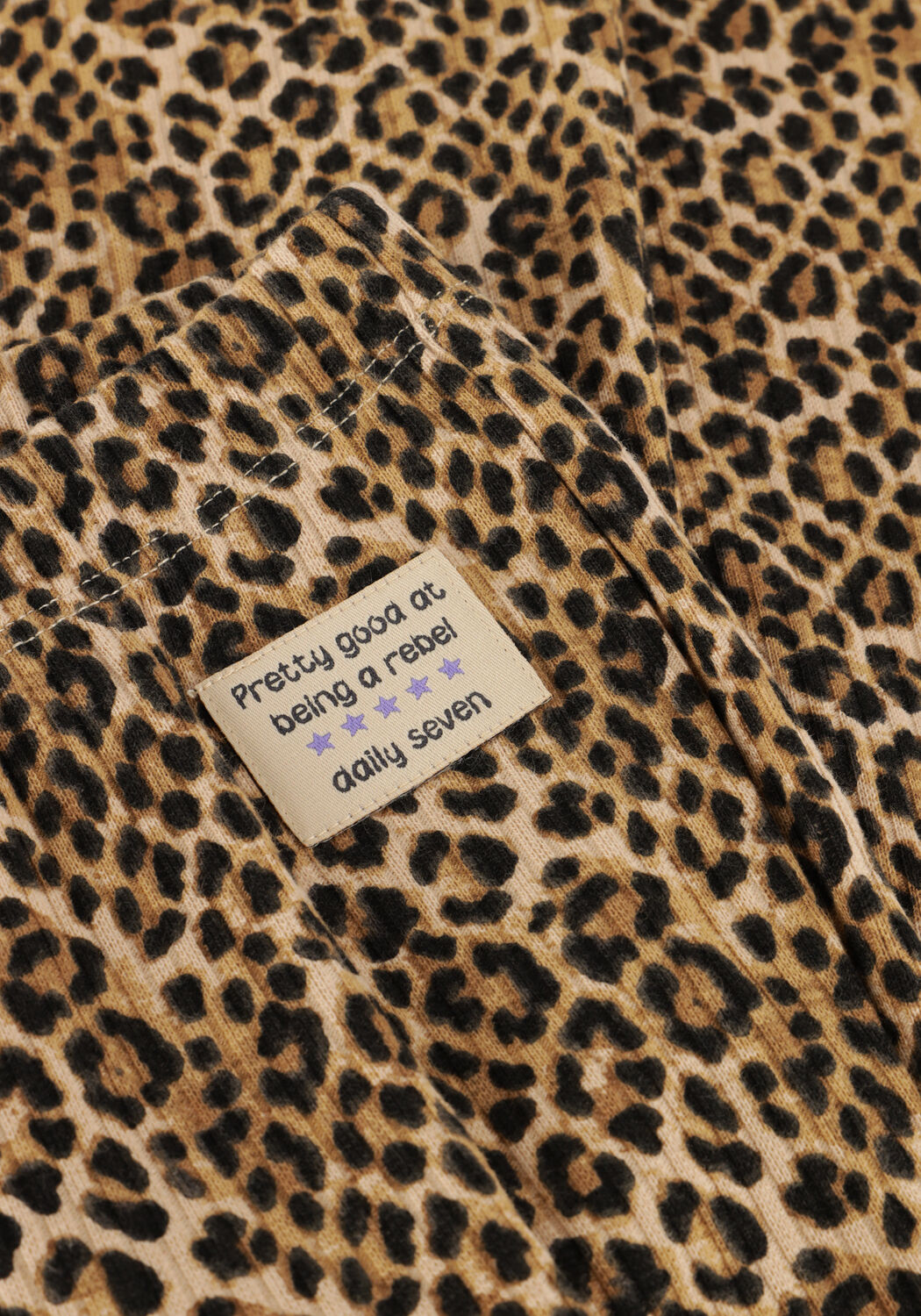 DAILY7 Pantalon &eacute;vas&eacute; ANIMAL FLARED PANTS en marron - large